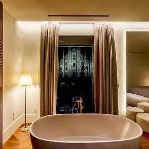 https://af-duomo-milano-luxury-suites.italymilanhotels.net