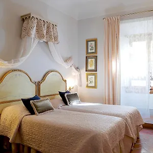 https://relais-cavalcanti.it-tuscanyhotel.com