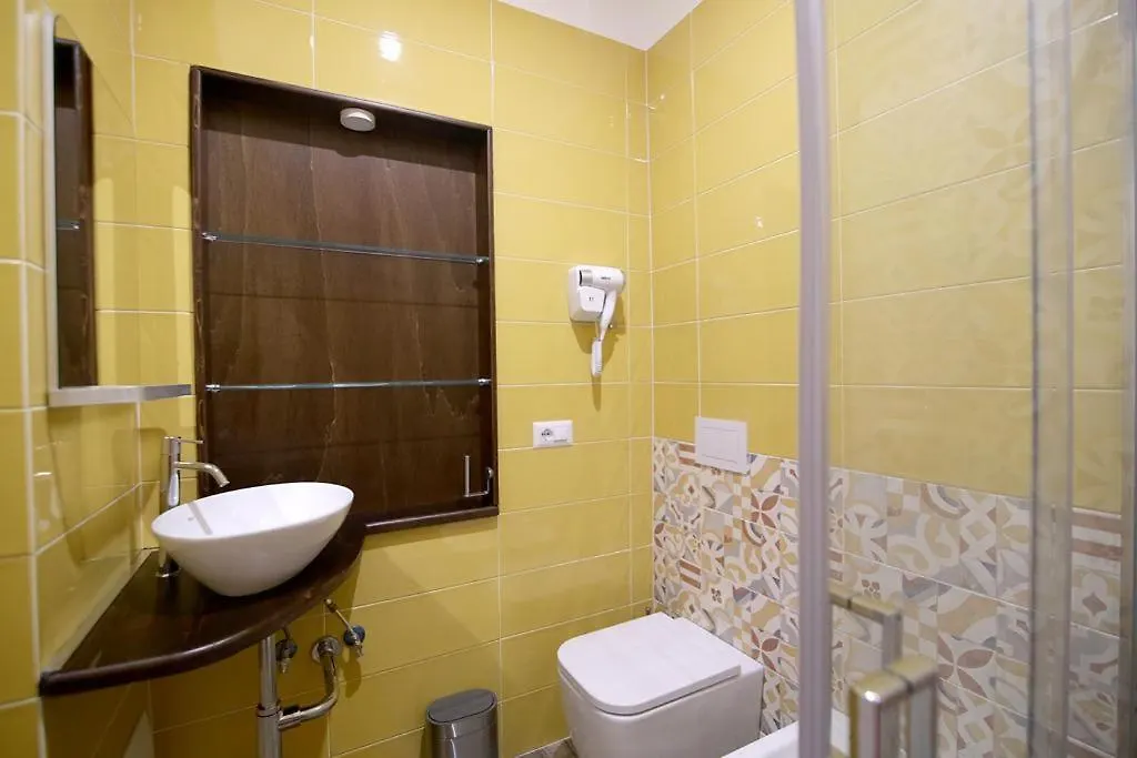 Hotel Antica Residenza Fusco Napoli 0*,